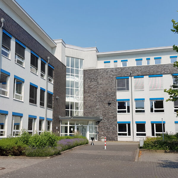 Eingang des Bildungsinstituts Münster