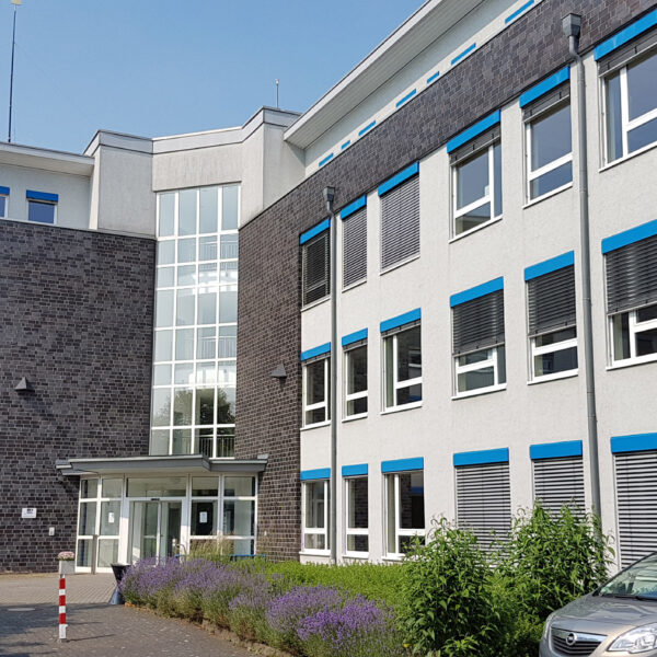 Eingang des Bildungsinstituts Münster