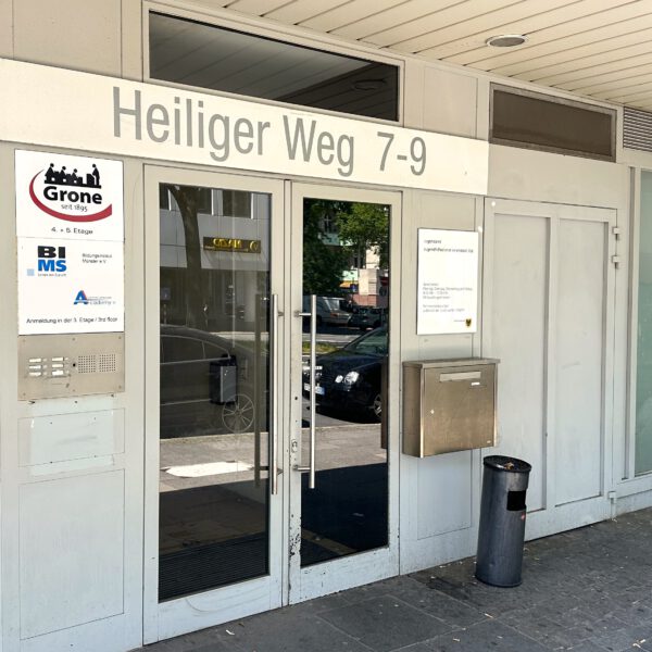 Foto vom Standort in Dortmund. Zu sehen ist der Haupteingang.