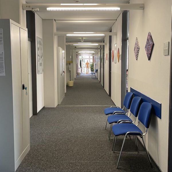 Foto vom Gebäude in Ahlen. Es zeigt den Flur.