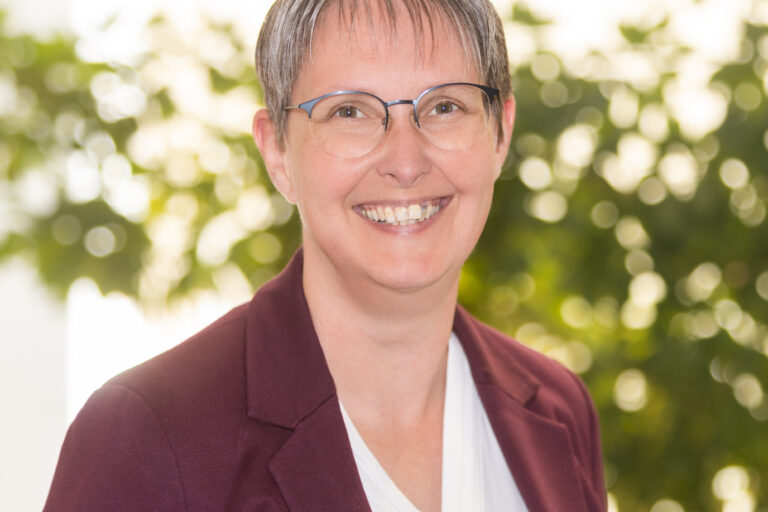 Foto Mitarbeiterin Andrea Wolf